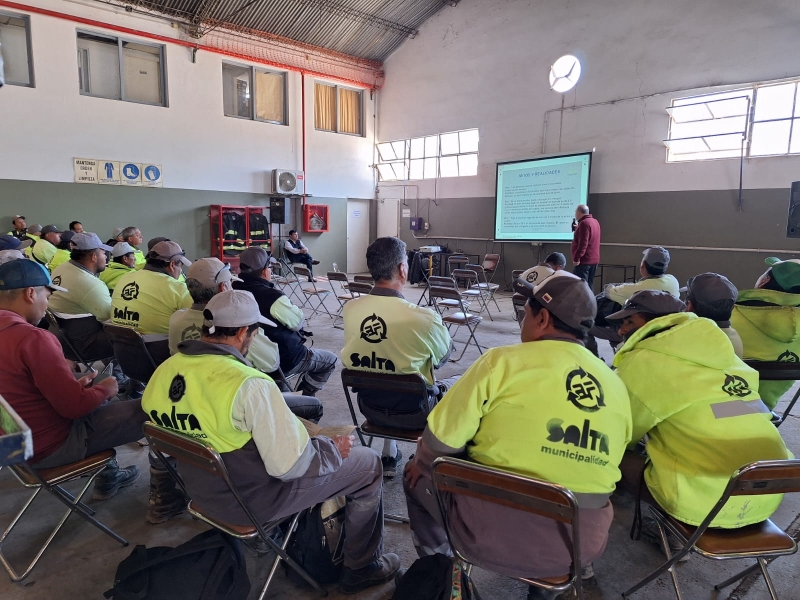 Agrotécnica Fueguina y CADESA capacitaron a 500 empleados en Autocuidado de la Salud en Salta